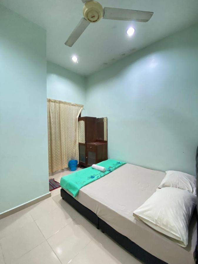Family Homestay Kuala Terengganu Kültér fotó