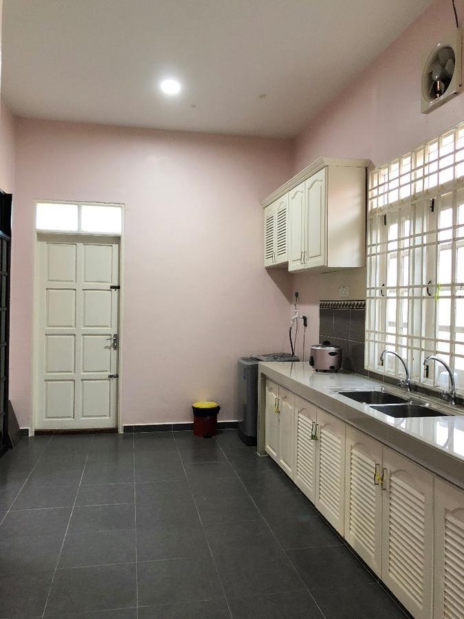Family Homestay Kuala Terengganu Kültér fotó