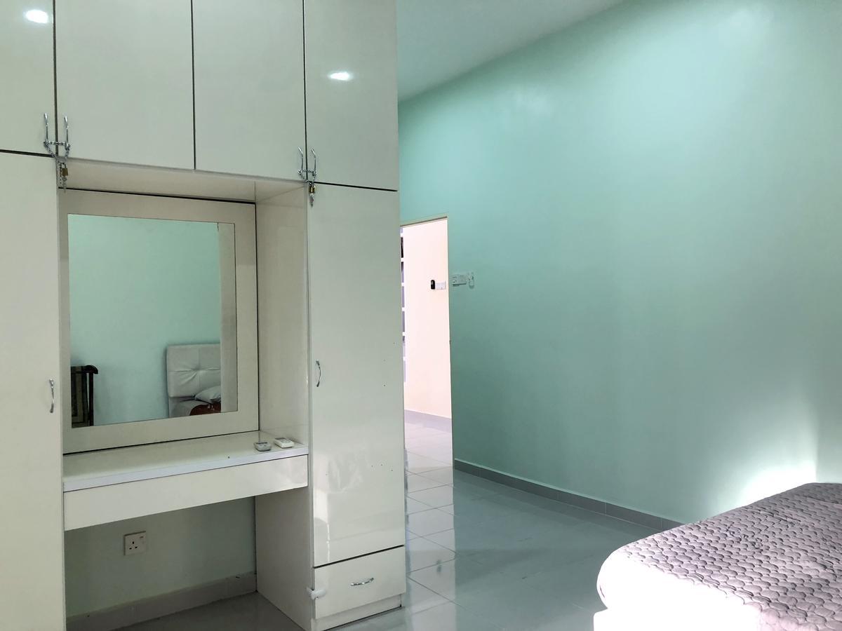 Family Homestay Kuala Terengganu Kültér fotó