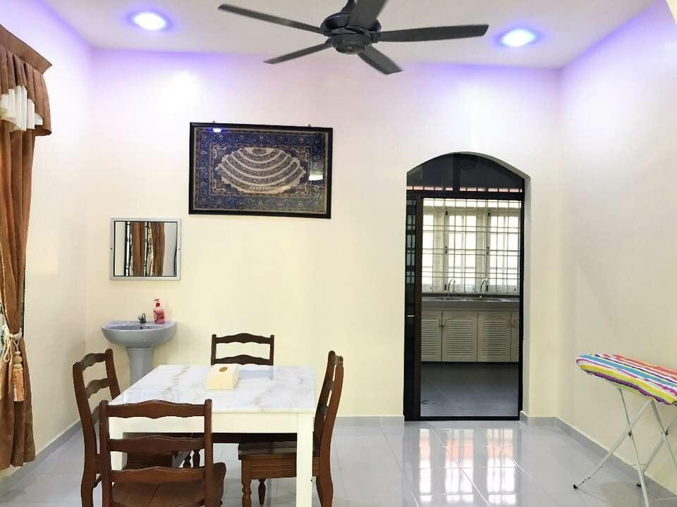 Family Homestay Kuala Terengganu Kültér fotó